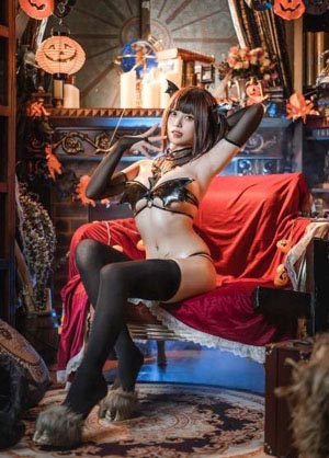 《漂亮的女邻居5_国产剧免费播放