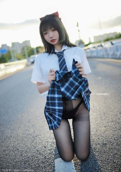 甘雨大战史莱姆免费观看动画_超清影视在线观看